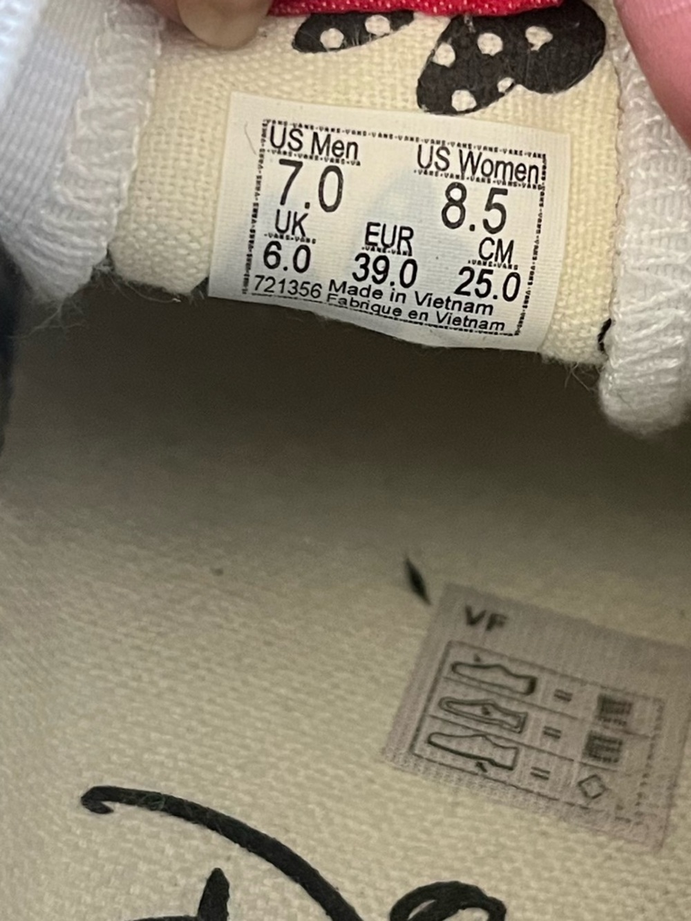Disney x Vans Mickey and Minnie Canvas Sneakers - Picture 2 of 14